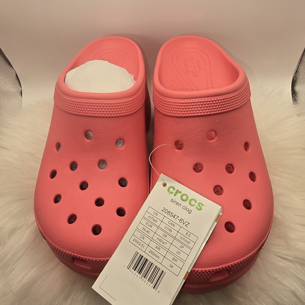 SOLD.....CROCS Pink Slip-On Clogs